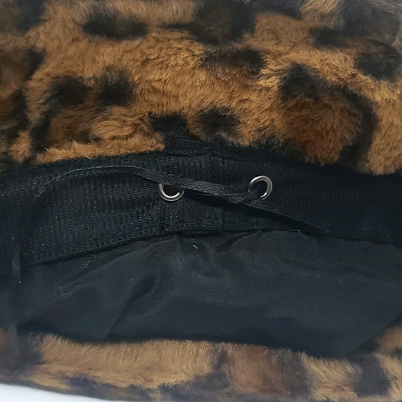 Faux Fur Soft Vegan Bucket Hat Assorted Colors & Prints NEW - Picture 7 of 9